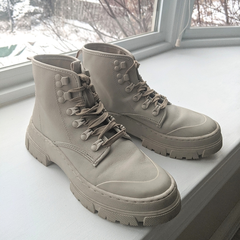 Chunky Zara leather lace up boots